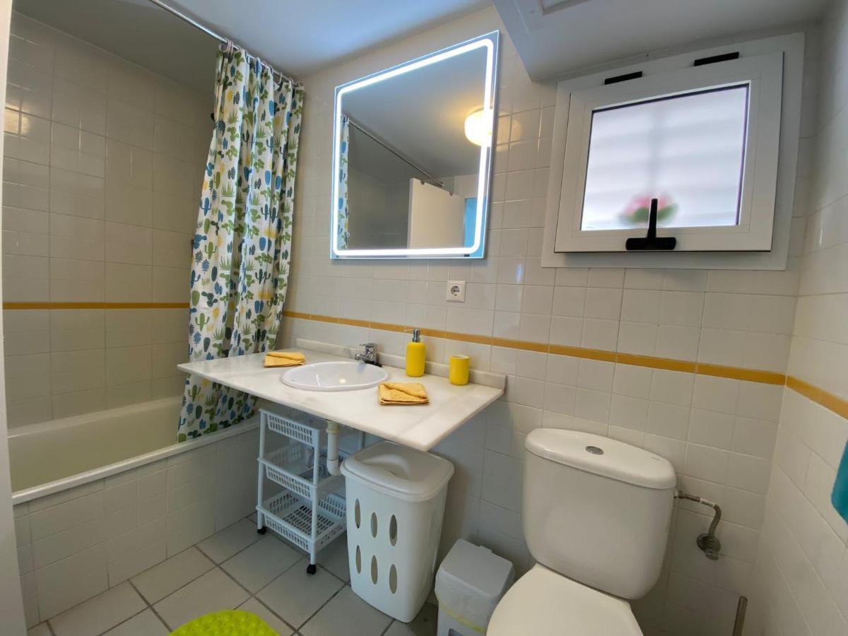 Apartment Palmas De Coco Playa Flamenca Eksteriør bilde